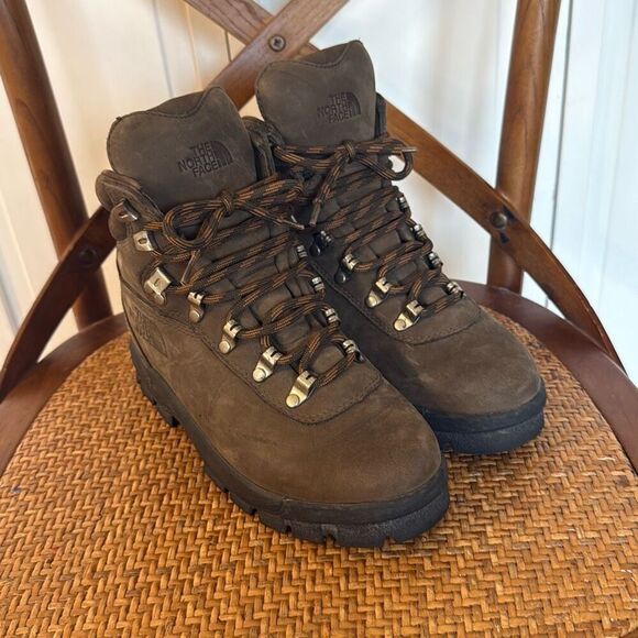 The North Face brown leather hiking boots size 6 - Picture 9 of 10